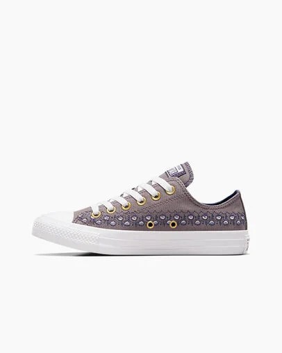 Converse Chuck Taylor All Star Embroidered Florals Women Sneakers White NZ | C-96234809