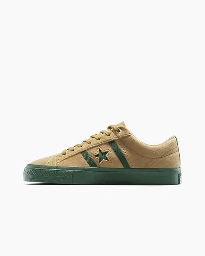 Converse Converse x UNDEFEATED One Star Academy Pro Men Sneakers Brown / Brown NZ | C-93412759