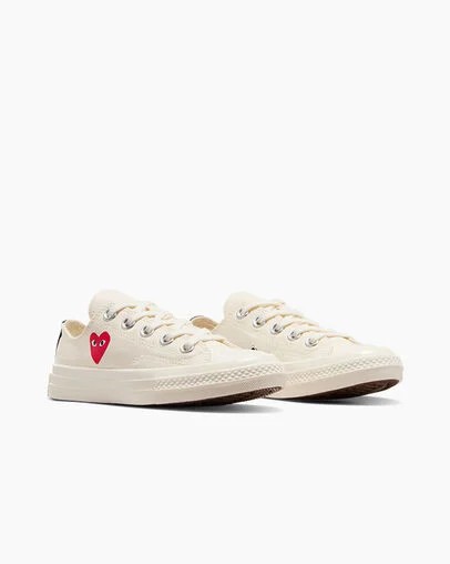 Converse PLAY Comme des Garçons Single Heart Chuck 70 Kids' Sneakers White / Red / Black NZ | C-04791529