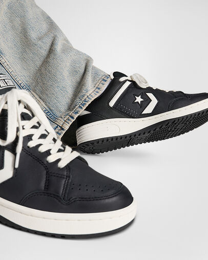 Converse Weapon Leather Women Basketball Shoes Black / White NZ | C-10285739